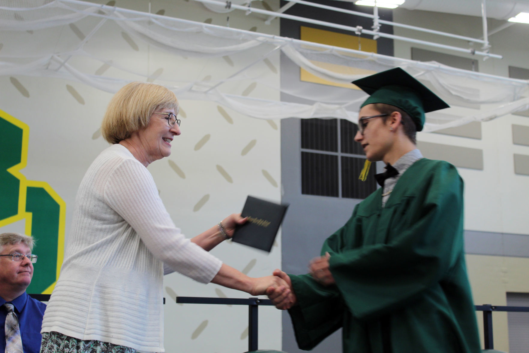 060219-ctzn-news-bd-grad109.jpg